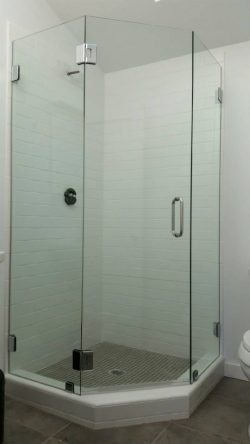 corner frameless shower
